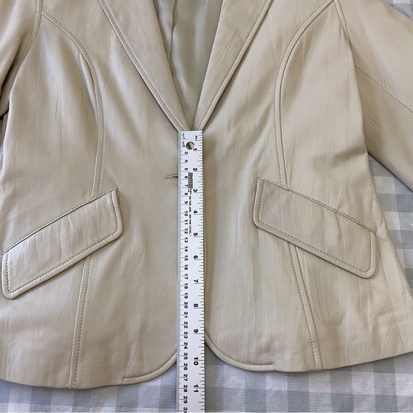 Danier nude genuine leather blazer soft jacket beige/cream ecru off white large - Picture 11 of 16